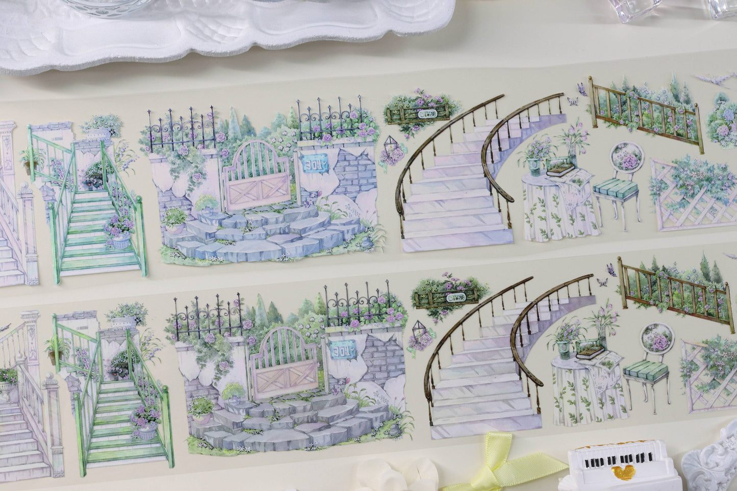 Steps Among Flowers (花间小阶)